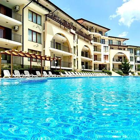 Aparthotel Arkite Complex