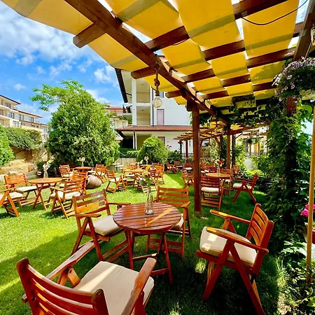Apartahotel Arkite Complex 2*