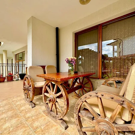 Apartahotel Arkite Complex 2*