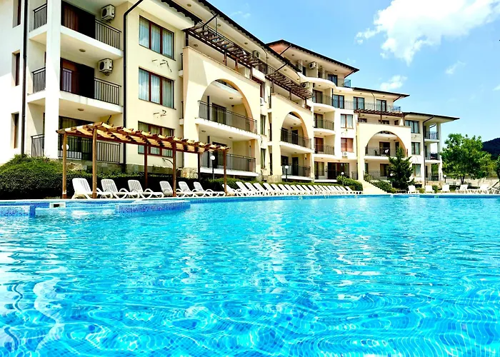 Aparthotel Arkite Complex