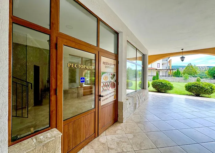 Arkite Complex Aparthotel 2*