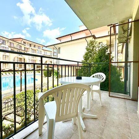 Ξενοδοχείο με διαμερίσματα Arkite Complex Σάνι Μπιτς